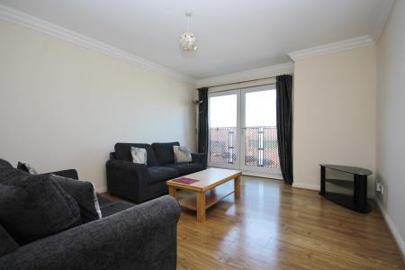 2 bedroom Flat to let in Possil Road, Glasgow