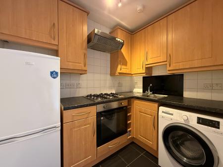 1 bedroom Flat to let in Calder Street, Govanhill