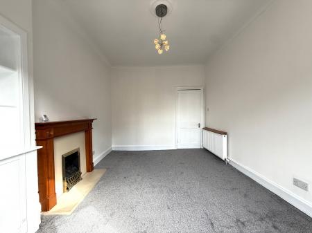 1 bedroom Flat to let in Calder Street, Govanhill