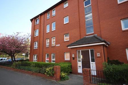 2 bedroom Flat to let in Holmlea Road, Cathcart, Glasgow, G44