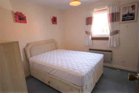 2 bedroom Flat to let in Holmlea Road, Cathcart, Glasgow, G44