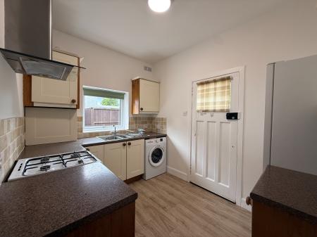 3 bedroom Bungalow to let in Rannoch Drive, Bearsden