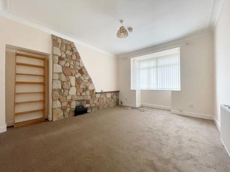 3 bedroom Bungalow to let in Rannoch Drive, Bearsden