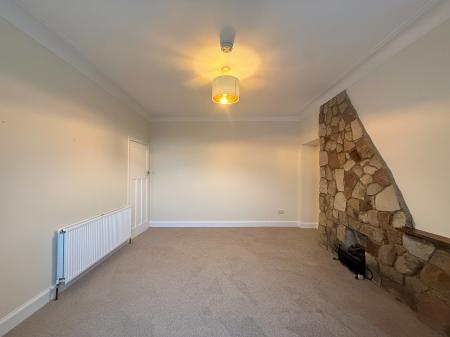 3 bedroom Bungalow to let in Rannoch Drive, Bearsden