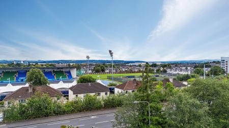 1 bedroom Flat for sale in Southbrae Drive, Jordanhill