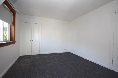 2 bedroom Semi-detached house to let in Hawthorn Avenue, Bearsden