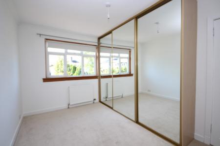 2 bedroom Semi-detached house to let in Hawthorn Avenue, Bearsden