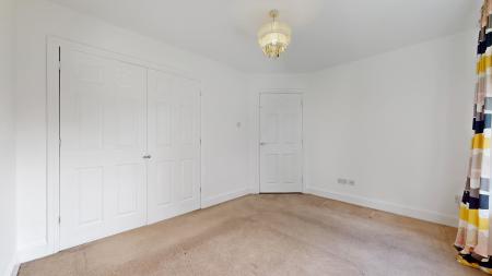 2 bedroom Flat for sale in Quarryknowe Street, Parkhead