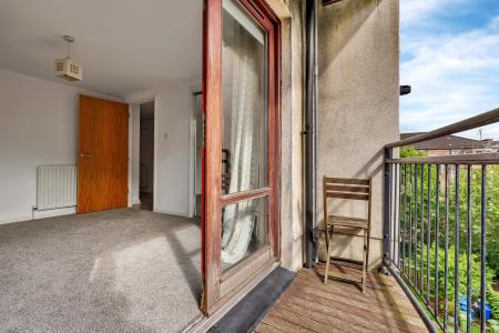2 bedroom Flat for sale in Trefoil Avenue, Shawlands