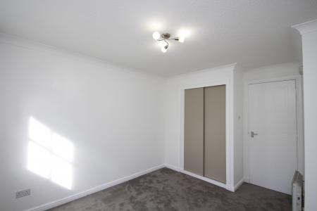2 bedroom Flat to let in Pollokshields Square, Pollokshields