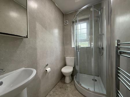 1 bedroom Flat to let in Whitehurst, Bearsden