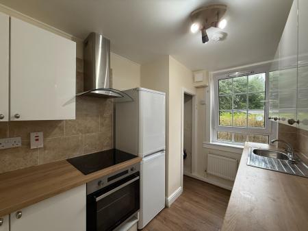 1 bedroom Flat to let in Whitehurst, Bearsden