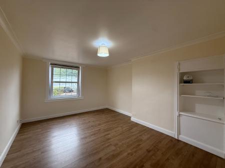 1 bedroom Flat to let in Whitehurst, Bearsden