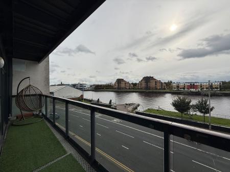 2 bedroom Flat to let in Lancefield Quay, Finnieston, Glasgow, G3