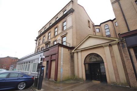 2 bedroom Flat to let in Clarendon Court, Maryhill, Glasgow, G20