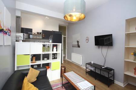 1 bedroom Flat to let in Clarkston Road, Cathcart
