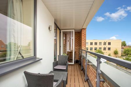 2 bedroom Apartment for sale in 21 Ladysmith Road, Wealdstone, Harrow, HA3