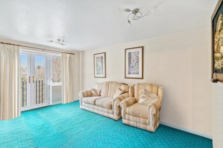 1 bedroom Apartment for sale in Uxbridge Road, Pinner, HA5