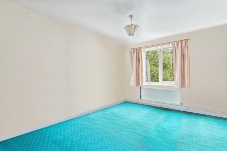 1 bedroom Apartment for sale in Uxbridge Road, Pinner, HA5