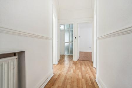 2 bedroom Bungalow to let in Beaumont Avenue, Wembley, HA0