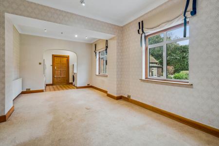 5 bedroom Detached house for sale in South Hill Avenue, Harrow-on-the-Hill, Harrow, HA1