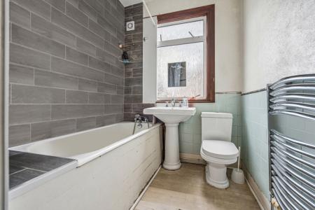 3 bedroom House for sale in Sussex Road, Harrow, HA1