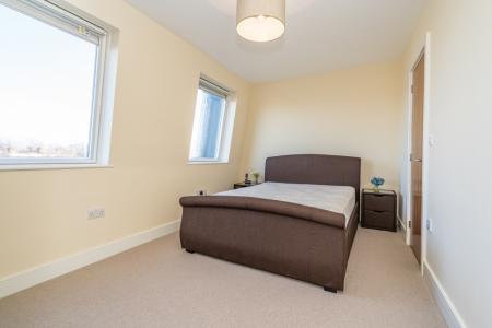 2 bedroom Apartment to let in 107 Marsh Road, Pinner, HA5