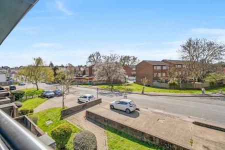 2 bedroom Flat for sale in Francis Road, Harrow, HA1