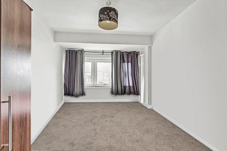 2 bedroom Flat for sale in Francis Road, Harrow, HA1