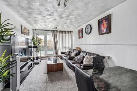 2 bedroom Flat for sale in Francis Road, Harrow, HA1