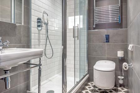 2 bedroom Apartment to let in Portman Square, Marylebone, London, W1H