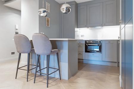 2 bedroom Apartment to let in Portman Square, Marylebone, London, W1H