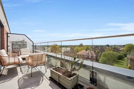 2 bedroom Apartment for sale in 281 Field End Road, Ruislip, HA4