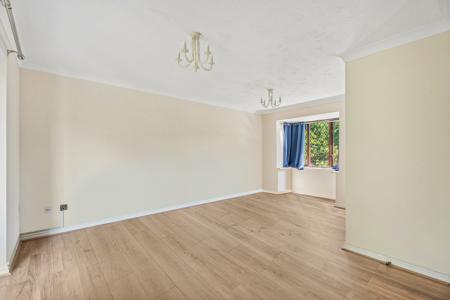 3 bedroom Detached house for sale in Ingram Gardens, Luton, LU2