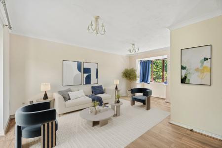 3 bedroom Detached house for sale in Ingram Gardens, Luton, LU2
