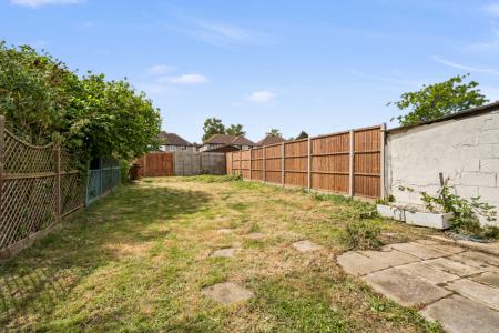 3 bedroom Semi-detached house for sale in Windsor Road, Harrow Weald, Harrow, HA3