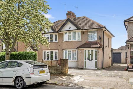 3 bedroom Semi-detached house for sale in Windsor Road, Harrow Weald, Harrow, HA3