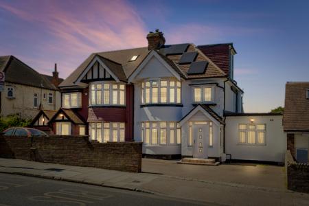 5 bedroom Semi-detached house for sale in Park Lane, Wembley, HA9