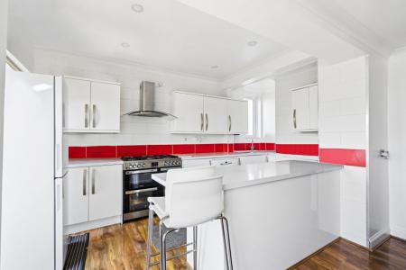 5 bedroom Semi-detached house for sale in Park Lane, Wembley, HA9