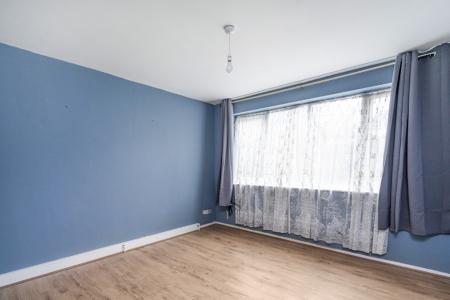 2 bedroom Terraced House to let in Myrtleside Close, Northwood, HA6