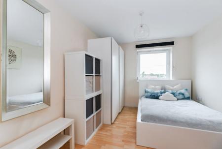 1 bedroom Apartment for sale in 408 Kenton Road, Harrow, HA3