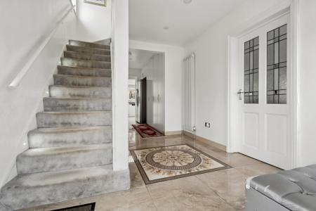 4 bedroom Detached house for sale in Westfield Gardens, Kenton, Harrow, HA3
