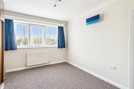 3 bedroom Semi-detached house to let in Anglesmede Crescent, Pinner, HA5