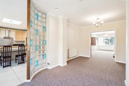 3 bedroom Semi-detached house to let in Anglesmede Crescent, Pinner, HA5