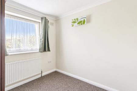 3 bedroom Semi-detached house to let in Anglesmede Crescent, Pinner, HA5