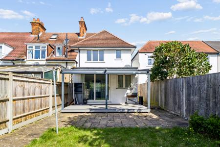 3 bedroom End of terrace house for sale in Risingholme Road, Wealdstone, Harrow, HA3