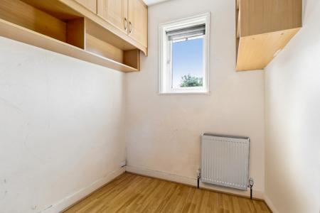 3 bedroom End of terrace house for sale in Risingholme Road, Wealdstone, Harrow, HA3