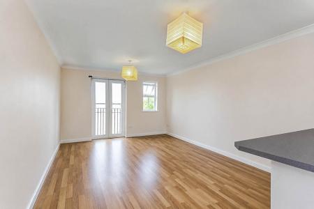 2 bedroom Apartment to let in 17 Manor Road, Harrow, HA1