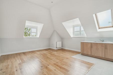 2 bedroom Apartment to let in Shaftesbury Avenue, South Harrow, Harrow, HA2