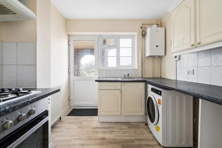 2 bedroom Flat to let in Bishop Ken Road, Harrow Weald, Harrow, HA3